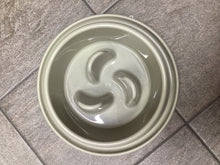 Carica l'immagine nel visualizzatore di Gallery, Ciotola Anti Ingozzamento per Cani e Gatti – Slow Feeder Antiscivolo