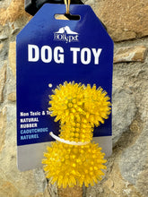 Carica l'immagine nel visualizzatore di Gallery, Ossicino Massaggiante in Gomma: Il Gioco Perfetto per la Salute Dentale del Tuo Cane