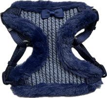 Carica l'immagine nel visualizzatore di Gallery, Pettorina Morbida in Pelliccia Sintetica Blu con Fiocco XS