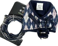 Carica l'immagine nel visualizzatore di Gallery, Pettorina in Maglia a Rombi con Guinzaglio Abbinato - CROCI Italian Design