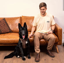 Carica l'immagine nel visualizzatore di Gallery, Guinzaglio Chewbacca: Passeggiate Galattiche con lo Stile del Wookiee