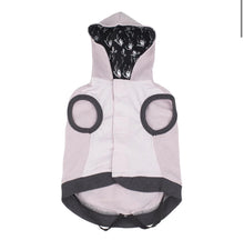 Carica l'immagine nel visualizzatore di Gallery, Felpa Villains Disney: Lo Stile Oscuro e Glamour per il Tuo Cane