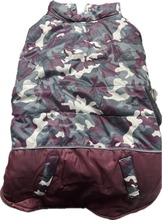 Carica l'immagine nel visualizzatore di Gallery, Cappottino Imbottito Camo