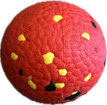Carica l'immagine nel visualizzatore di Gallery, Pallina in Gomma Naturale: Il Gioco Perfetto per il Tuo Cane Attivo