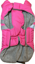 Carica l'immagine nel visualizzatore di Gallery, Giacca Rosa imbottita con riflettenti per animali - Taglia 28 cm