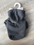 Carica l'immagine nel visualizzatore della galleria, Felpa con Cappuccio per Cani Basic Hoodie – XS 25 cm
