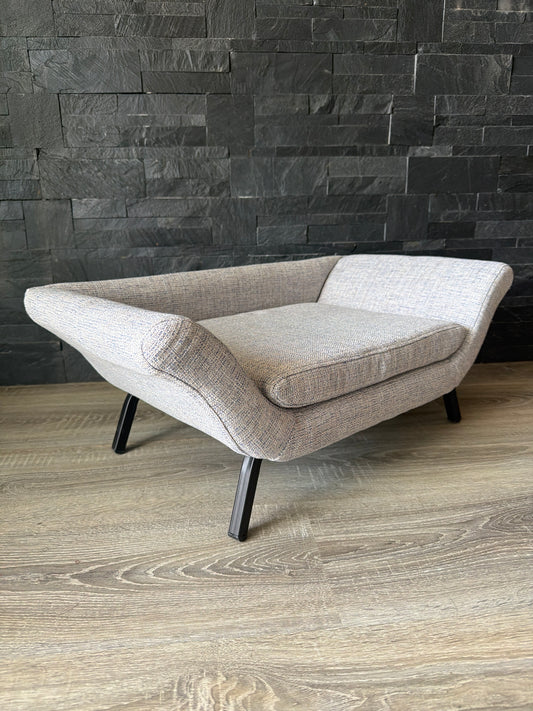 Divanetto Modern Chic per Cani e Gatti – Grigio Elegante