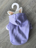 Carica l'immagine nel visualizzatore della galleria, Felpa con Cappuccio per Cani Basic Hoodie – XS 25 cm
