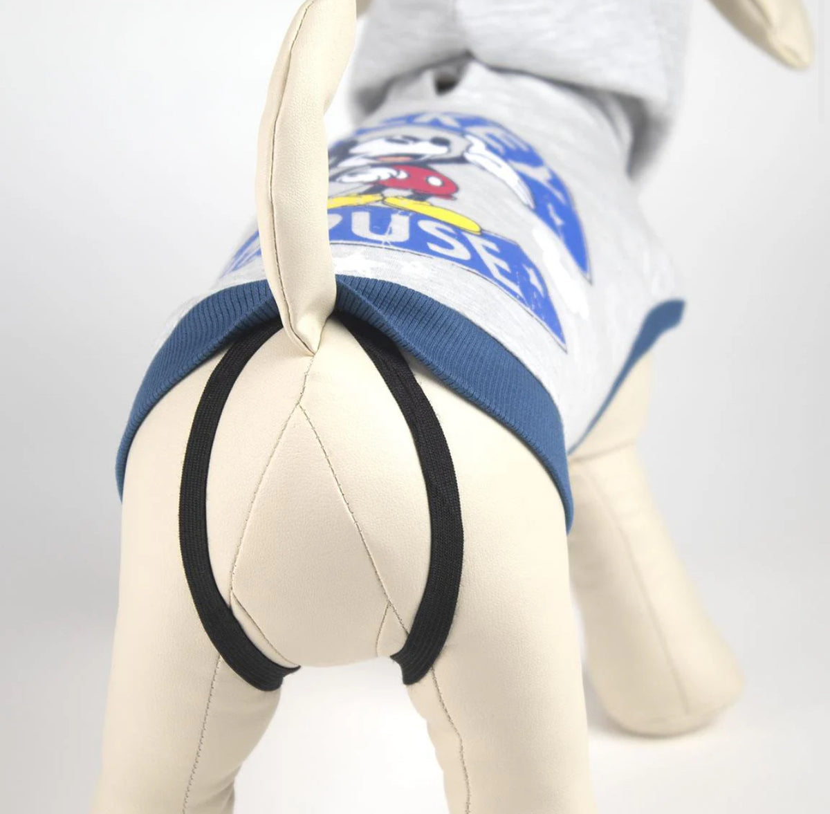 Felpa Mickey Mouse: Il Comfort e la Magia Disney per il Tuo Cane