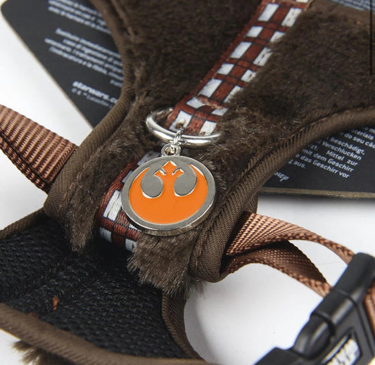 Pettorina Chewbacca: Porta la Forza del Wookiee nelle Passeggiate del Tuo Cane