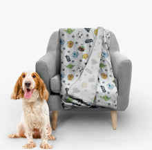 Carica l&#39;immagine nel visualizzatore di Gallery, Coperta in Pile &quot;Star Wars&quot; – Comfort Galattico per Cani e Gatti
