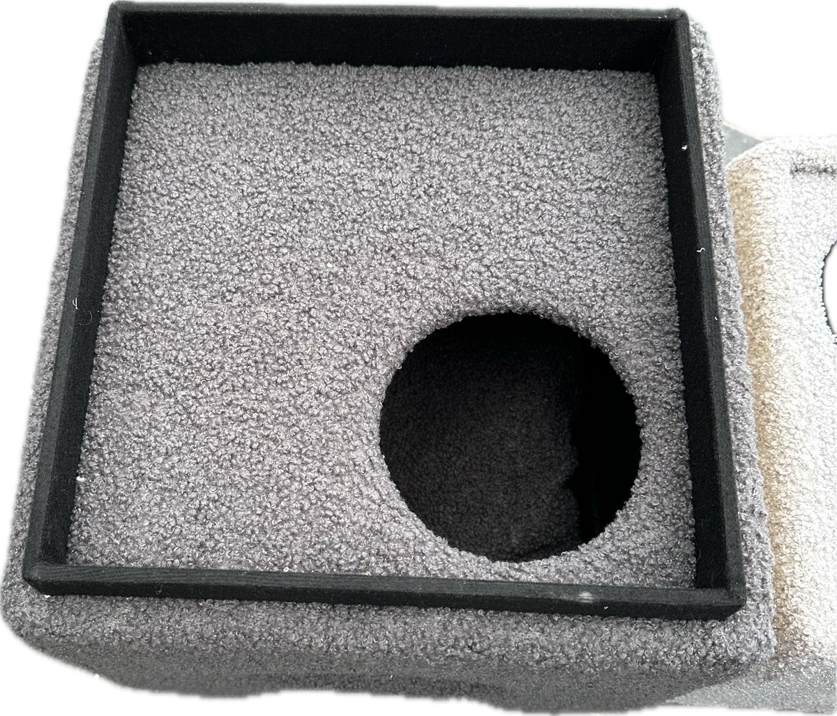 Torre Relax Bouclé Bicolor per Gatti – Cuccia con Tiragraffi e Vani