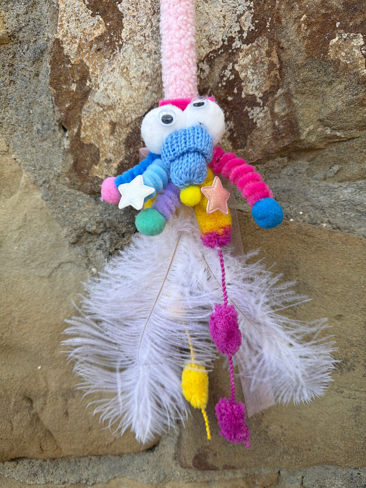 Bacchetta Gioco per Gatti con Pupazzetto Colorato e Piume – 60 cm