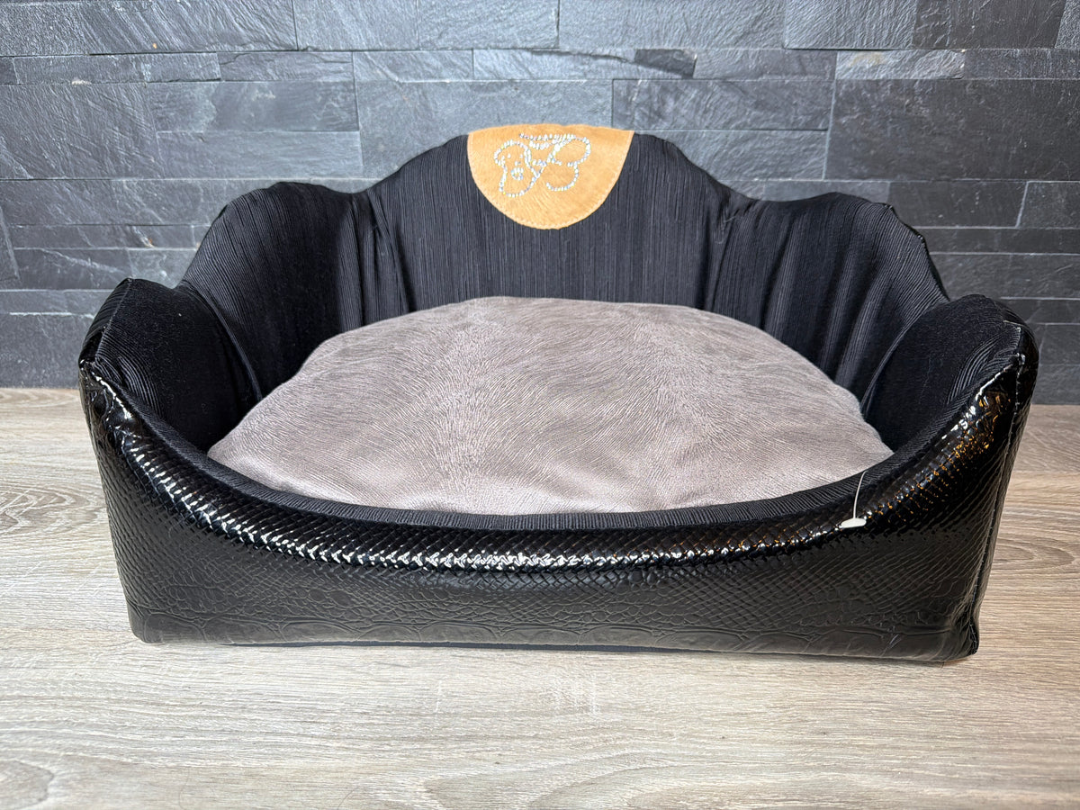 Cuccia Luxury Nera con Cuscino Reversibile – Made in Italy