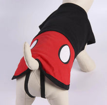 Carica l&#39;immagine nel visualizzatore di Gallery, Maglietta Mickey Mouse: Un Look Magico per il Tuo Amico a Quattro Zampe
