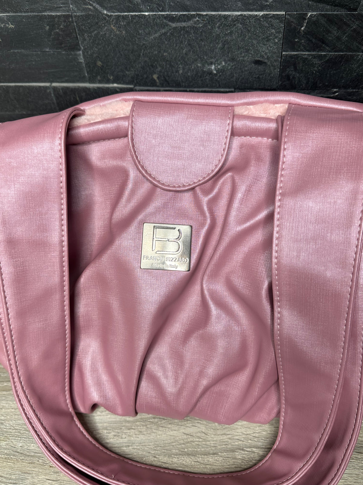 Trasportino – Cuccia Rosa con Fiocco