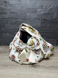 Carica l'immagine nel visualizzatore della galleria, Borsa Trasportino Morbida “Sugar Skull” per Cani e Gatti
