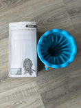 Carica l'immagine nel visualizzatore della galleria, Pulisci Zampe per Cani con Setole in Silicone – Azzurro | Taglia L
