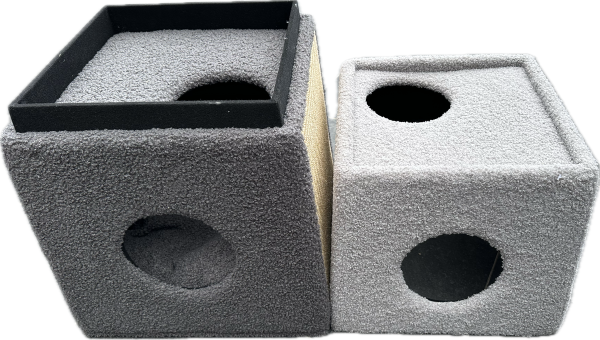 Torre Relax Bouclé Bicolor per Gatti – Cuccia con Tiragraffi e Vani