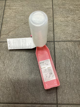 Carica l'immagine nel visualizzatore di Gallery, Borraccia portatile per acqua cane e gatto con ciotola integrata 500 ml
