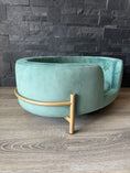 Carica l'immagine nel visualizzatore della galleria, Poltroncina Smeraldo per Pet – Eleganza e Comfort
