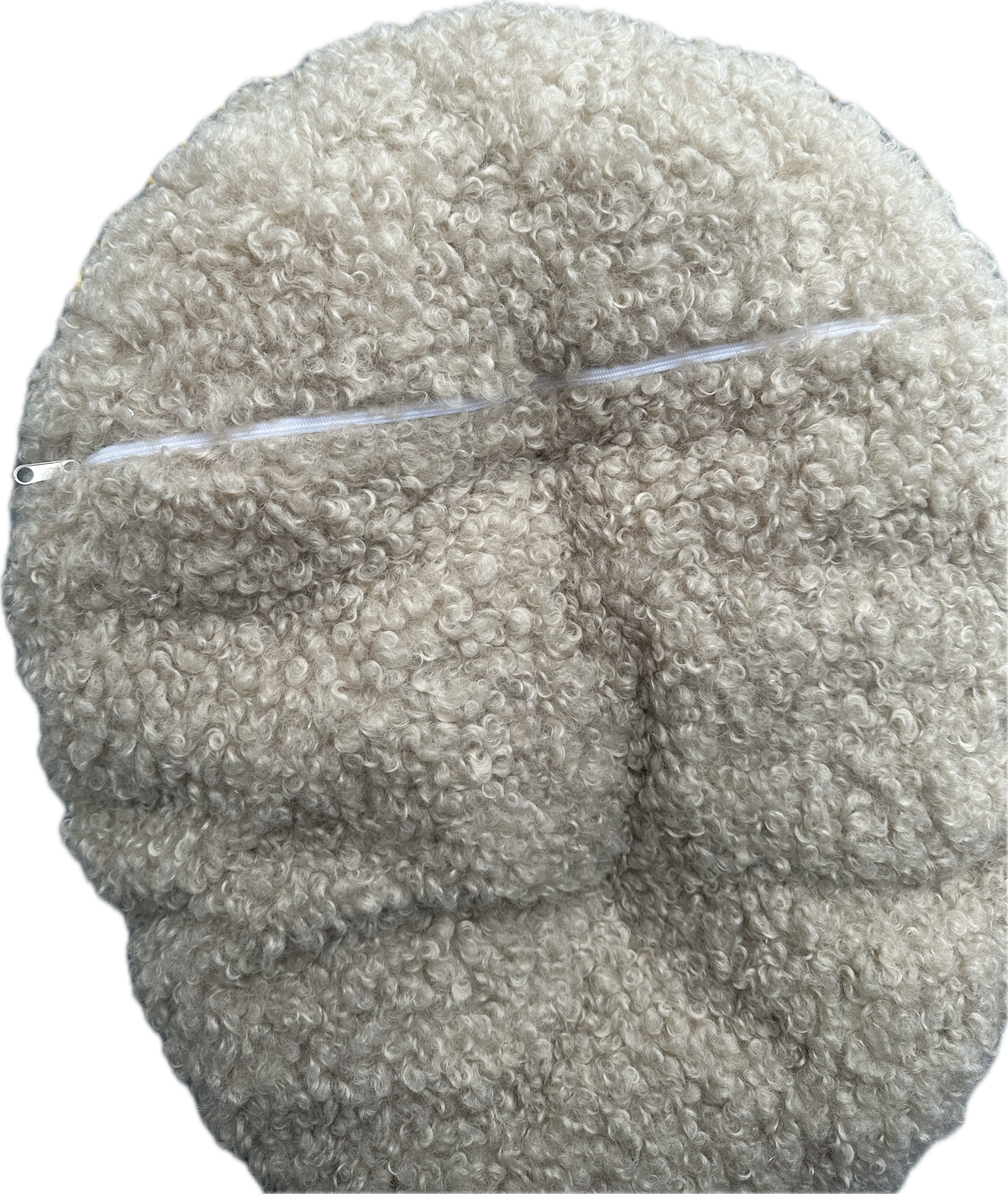 Cuccia Rotonda Dorata con Cuscino Bouclé – Eleganza e Comfort