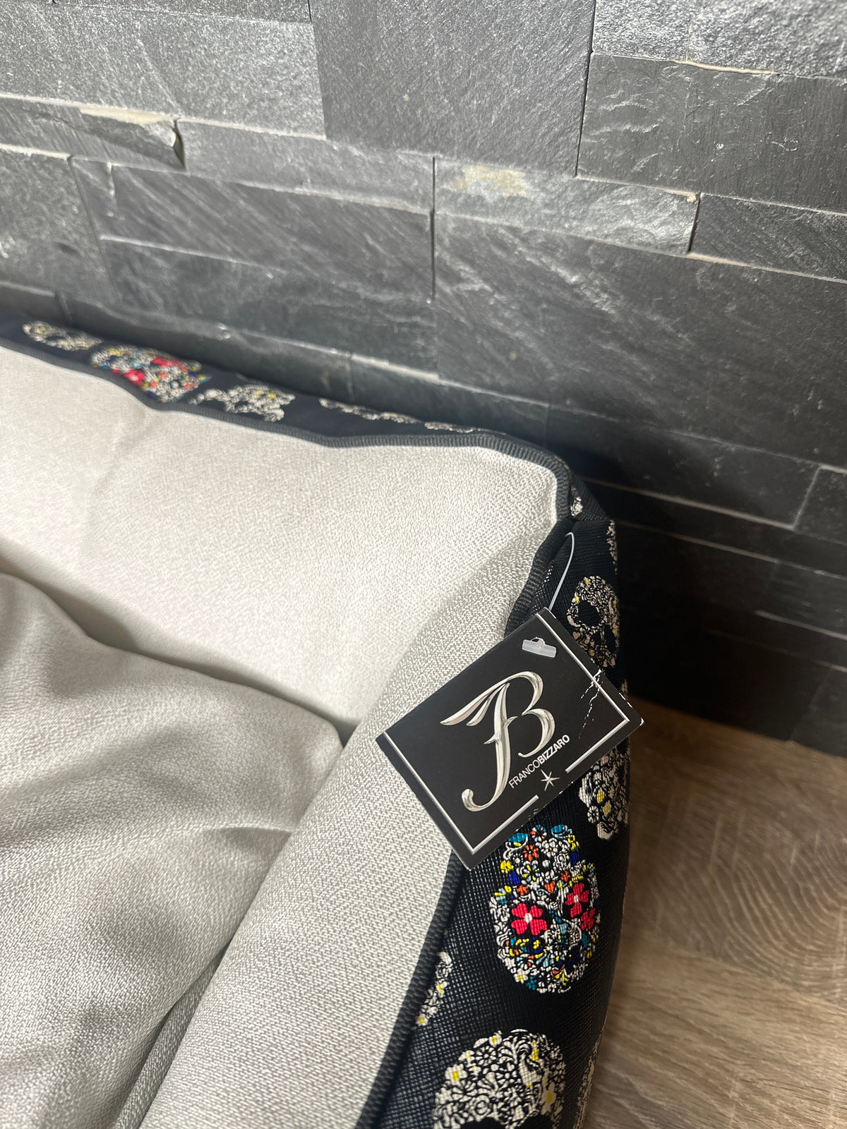 Cuccia Luxury Skull con Cuscino Morbido – Made in Italy