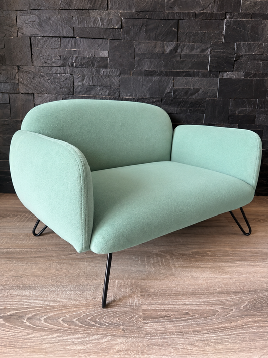 Divanetto Green Chic – Eleganza Pastello per Cani e Gatti