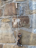 Carica l'immagine nel visualizzatore della galleria, Bacchetta Gioco Leopard Fashion per Gatti con Occhiali Allungabile
