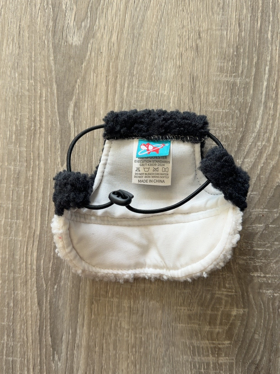 Cappellino New York Nero e Crema retro